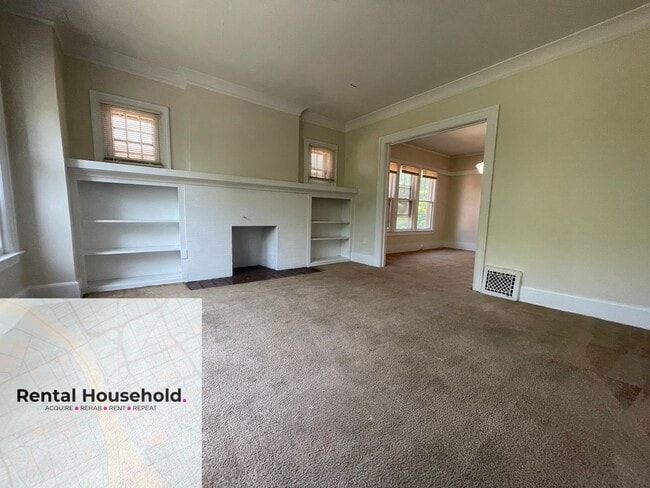 Building Photo - 5065-5067 Linsdale St. - SW 1/27/26