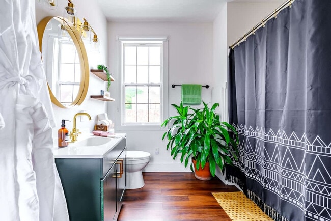 Building Photo - 241 W Water St