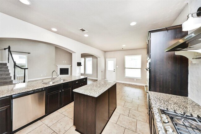 Building Photo - 24542 N Denham Ridge Ln