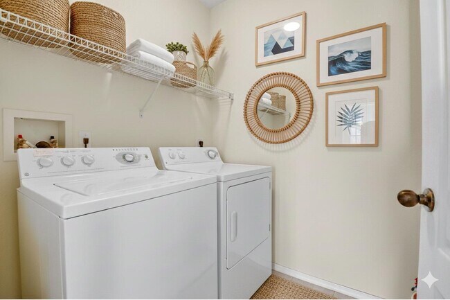 Building Photo - 501 Belmont Pl