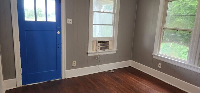 Building Photo - 18327 Blake Manor Rd