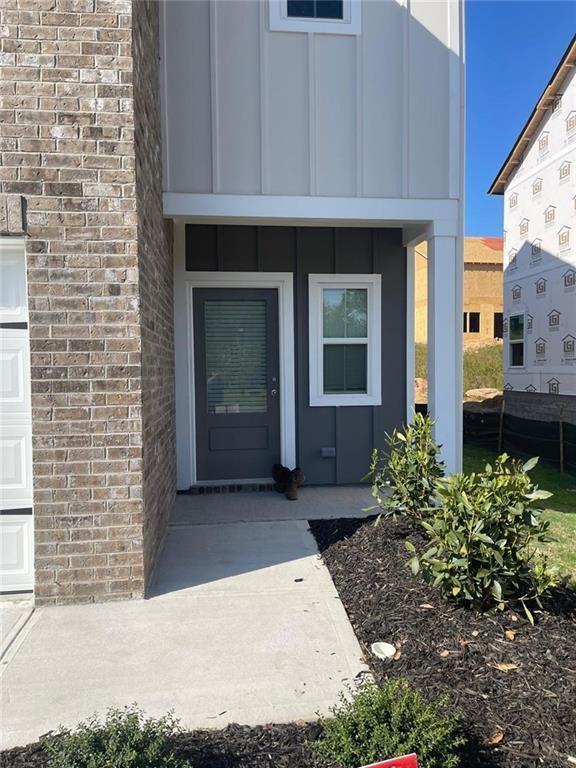 Building Photo - 4218 Oakwood Ter Ct