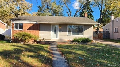 Building Photo - 7720 Amboy St