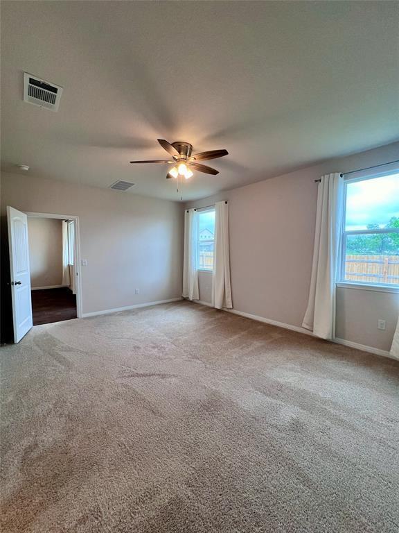 Building Photo - 944 Vogel Dr