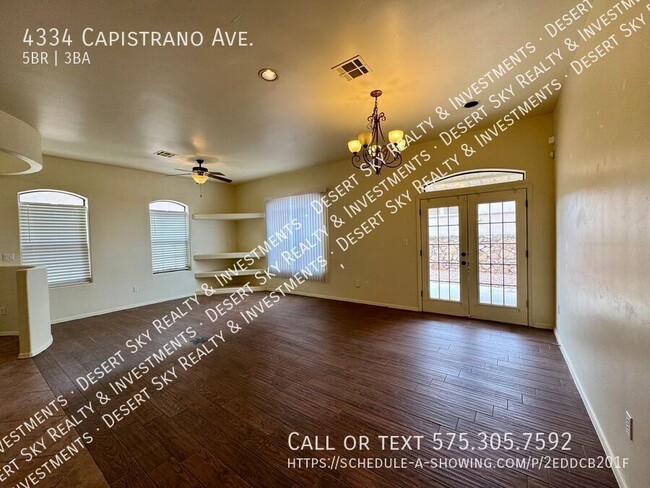 Building Photo - 4334 Capistrano Ave