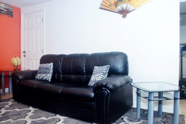 Building Photo - 105 Arundel Corporation Rd