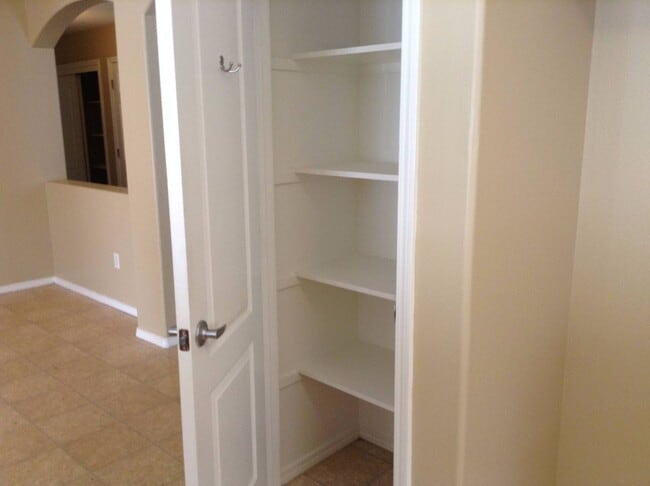 Building Photo - House