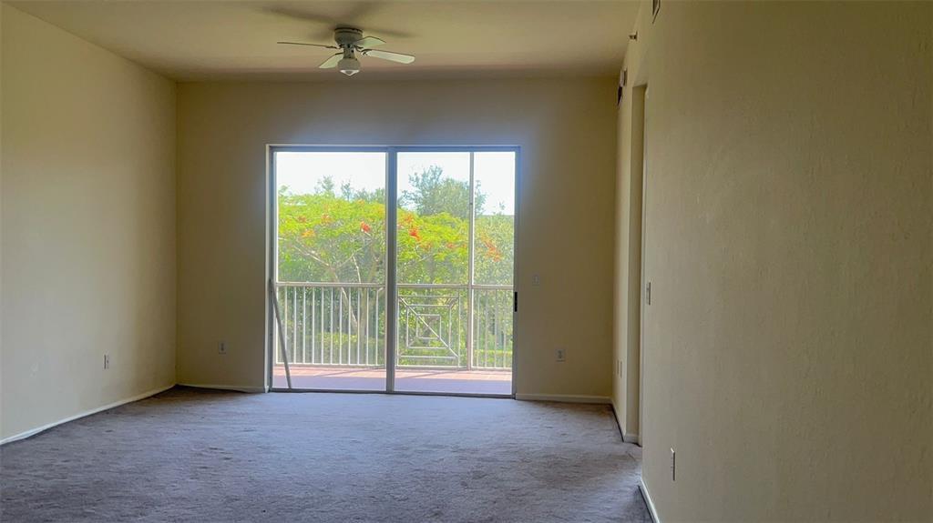 Building Photo - 3500 Oaks Clubhouse Dr