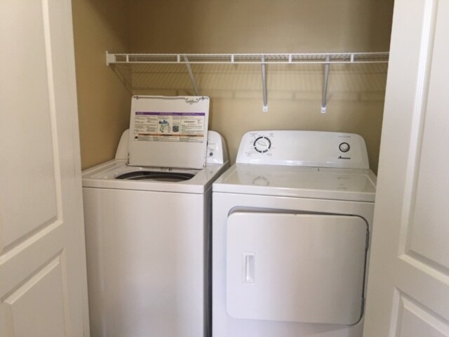 Building Photo - 331 Burley Ave