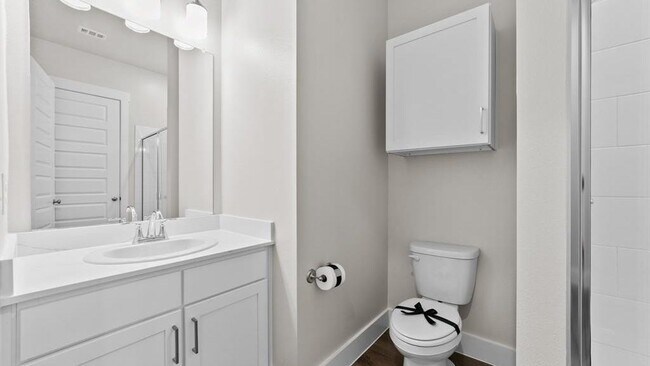 Building Photo - 1109 Saffira-