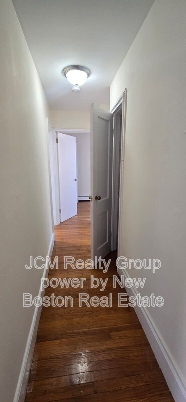 Building Photo - 9 Victory Rd