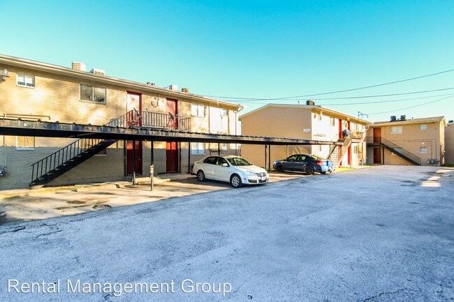 Building Photo - 1133 N Durham Dr