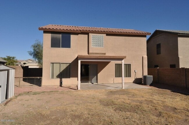 Building Photo - Great  4 bed 2.5 bath in Wigwam Creek