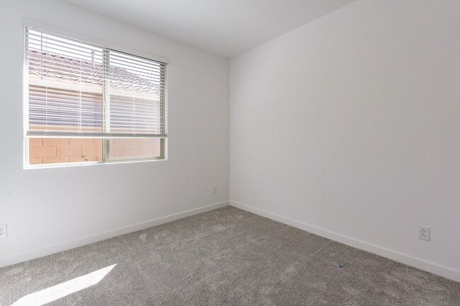 Building Photo - Modern Elegance in the Heart of Asante – Like-New 4 Bedroom Home