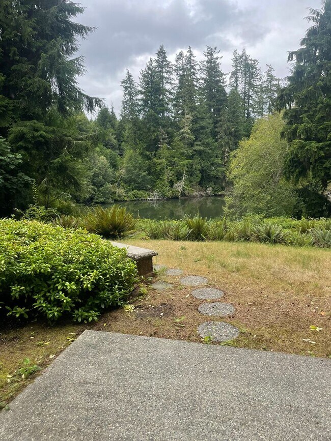 Building Photo - 2 Bed, 2 Bath Serene Waterfront Port Ludlow Condo For Rent!