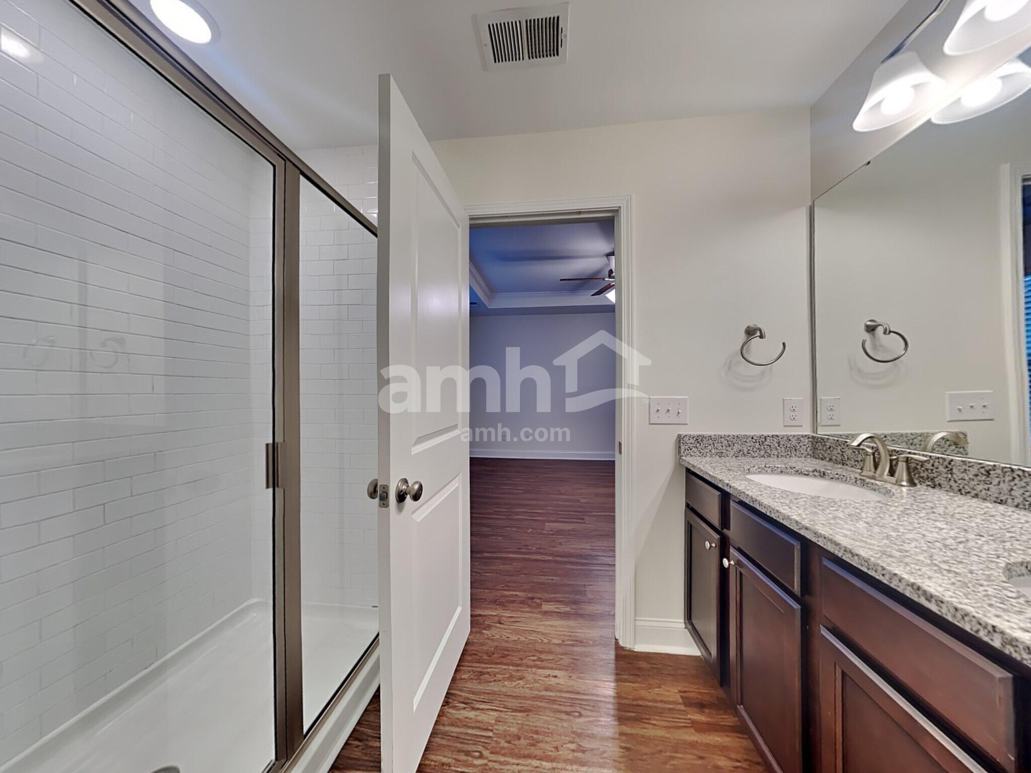 Building Photo - 1830 Produce Ln