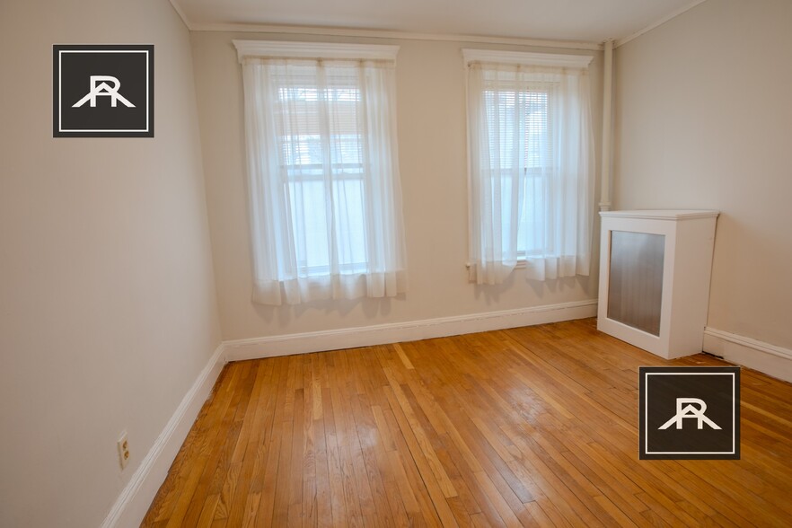 Building Photo - 28 Quint Ave