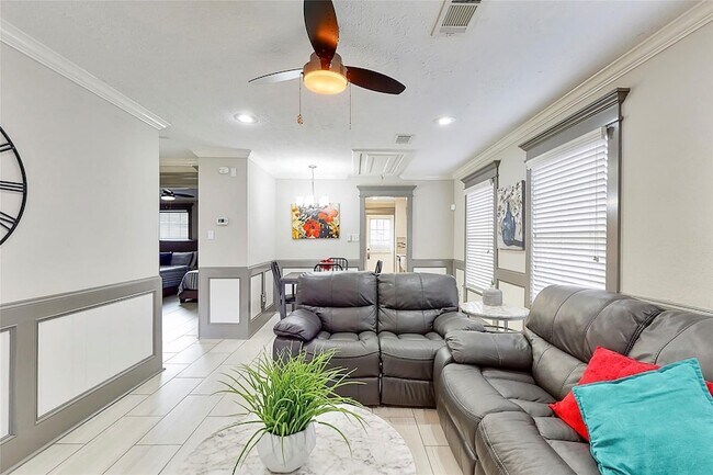 Building Photo - 7825 Cook Rd