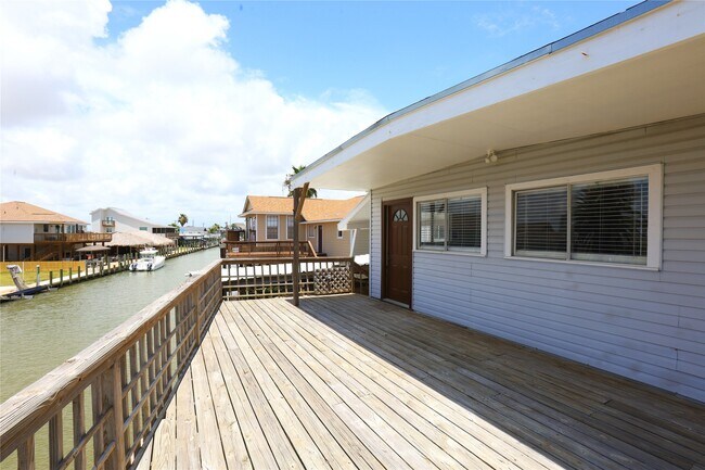 Building Photo - 24 Kingfish Ln