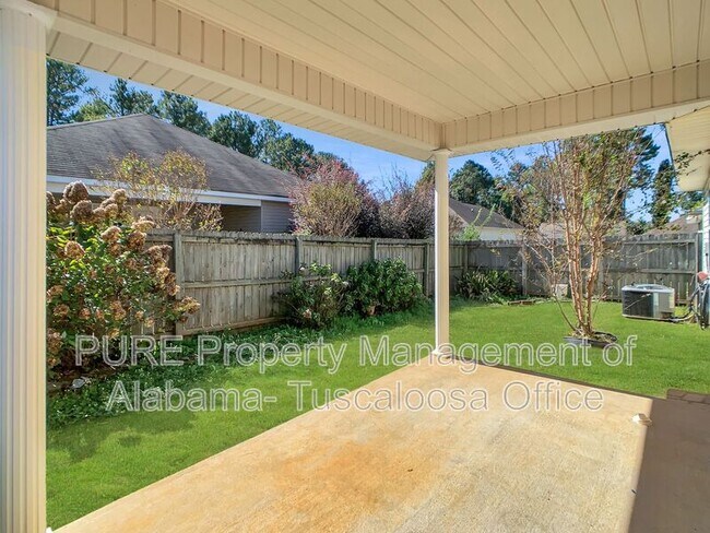 Building Photo - 2613 Willow Ridge Way