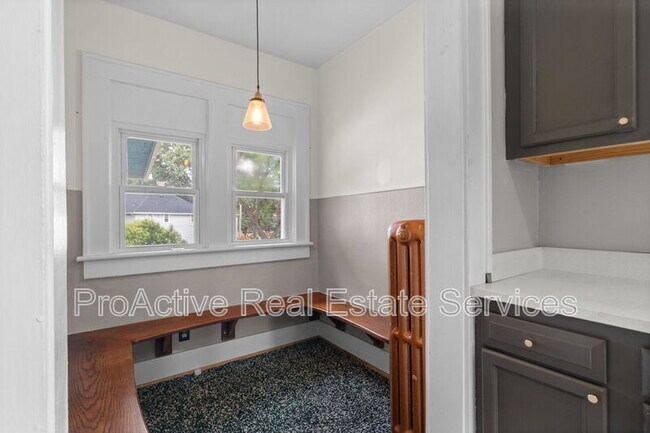 Building Photo - 1623 Lafayette Blvd