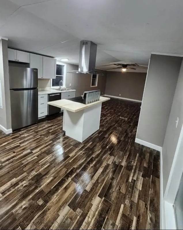 Building Photo - 65 Old Milburnton Rd