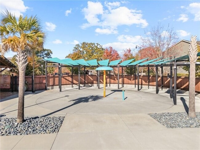 Building Photo - 1961 James Red Moore Blvd