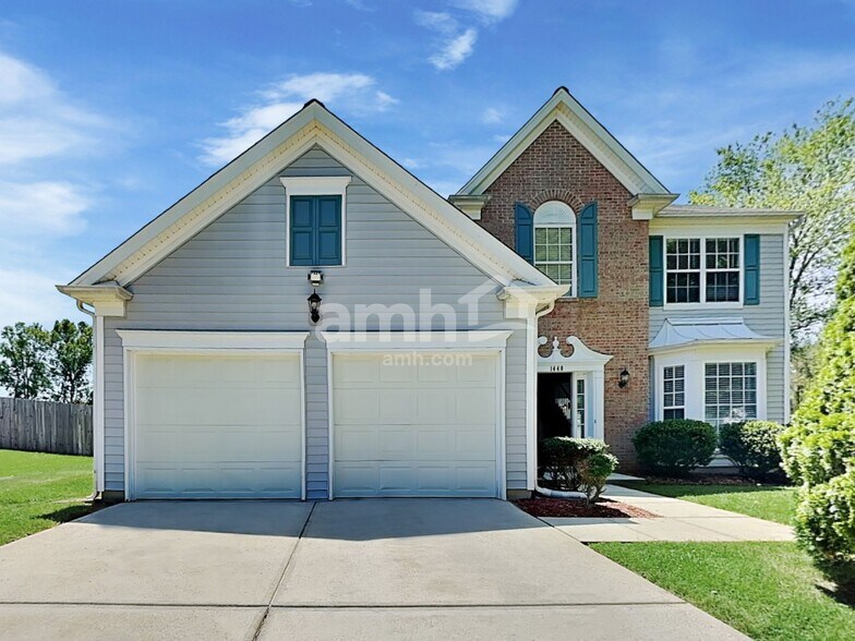 Primary Photo - 1440 Cantwell Ct