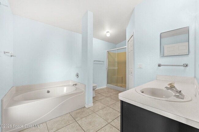 Building Photo - 4211 Swanna Dr