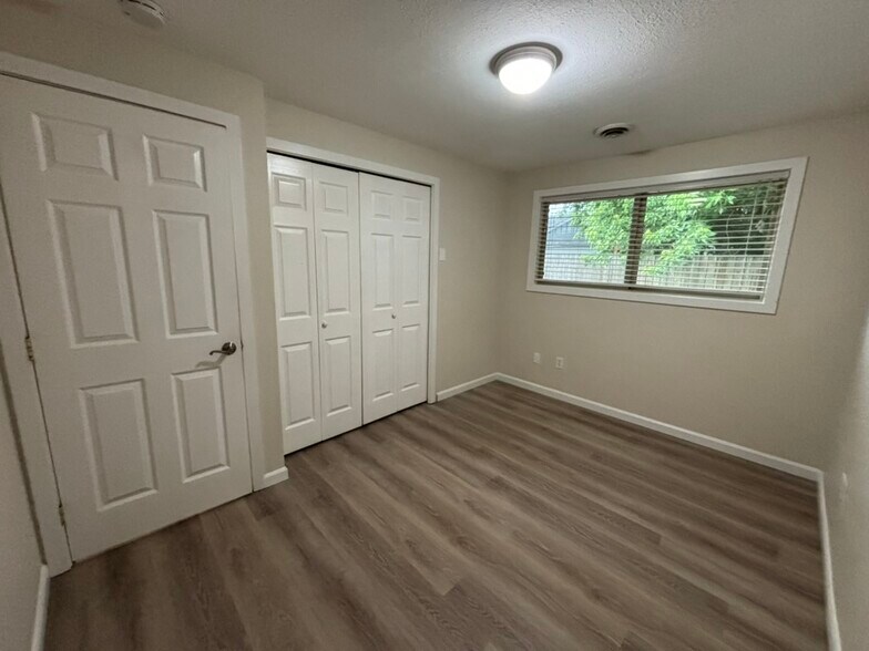 Second Bedroom - 9493 SE 55th Ave