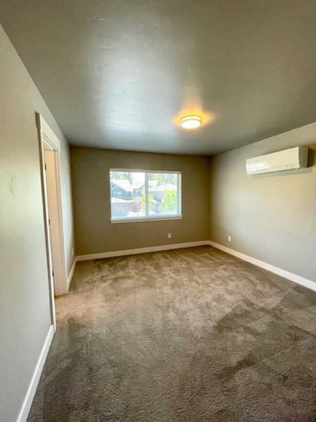 Building Photo - Flowing Water Way Duplex - 20138-FLOW-00
