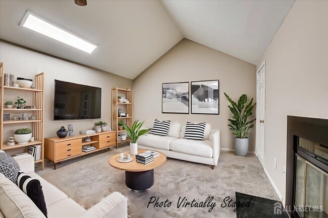 Building Photo - 142 Beverly Hill Terrace