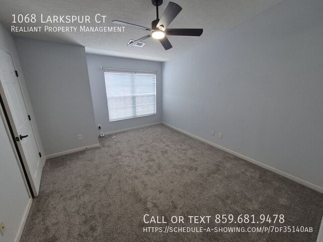 Building Photo - 1068 Larkspur Ct