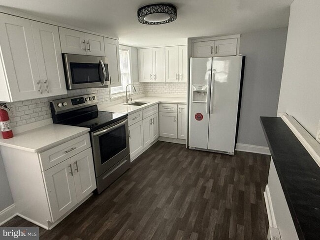 Building Photo - 1511 Plum St