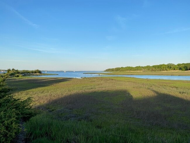 Building Photo - 79 Mattapoisett Neck Rd