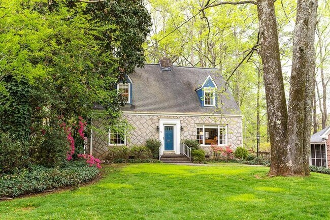 Building Photo - 65 Clarendon Ave