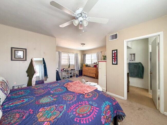 Building Photo - 2516 30th St