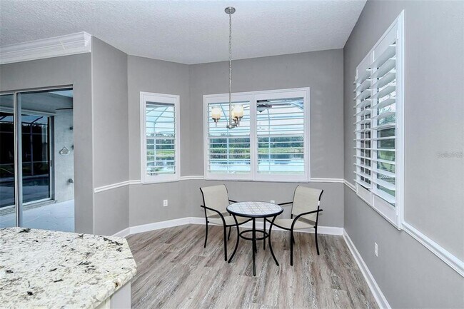 Building Photo - 6807 Sagebrush Cir
