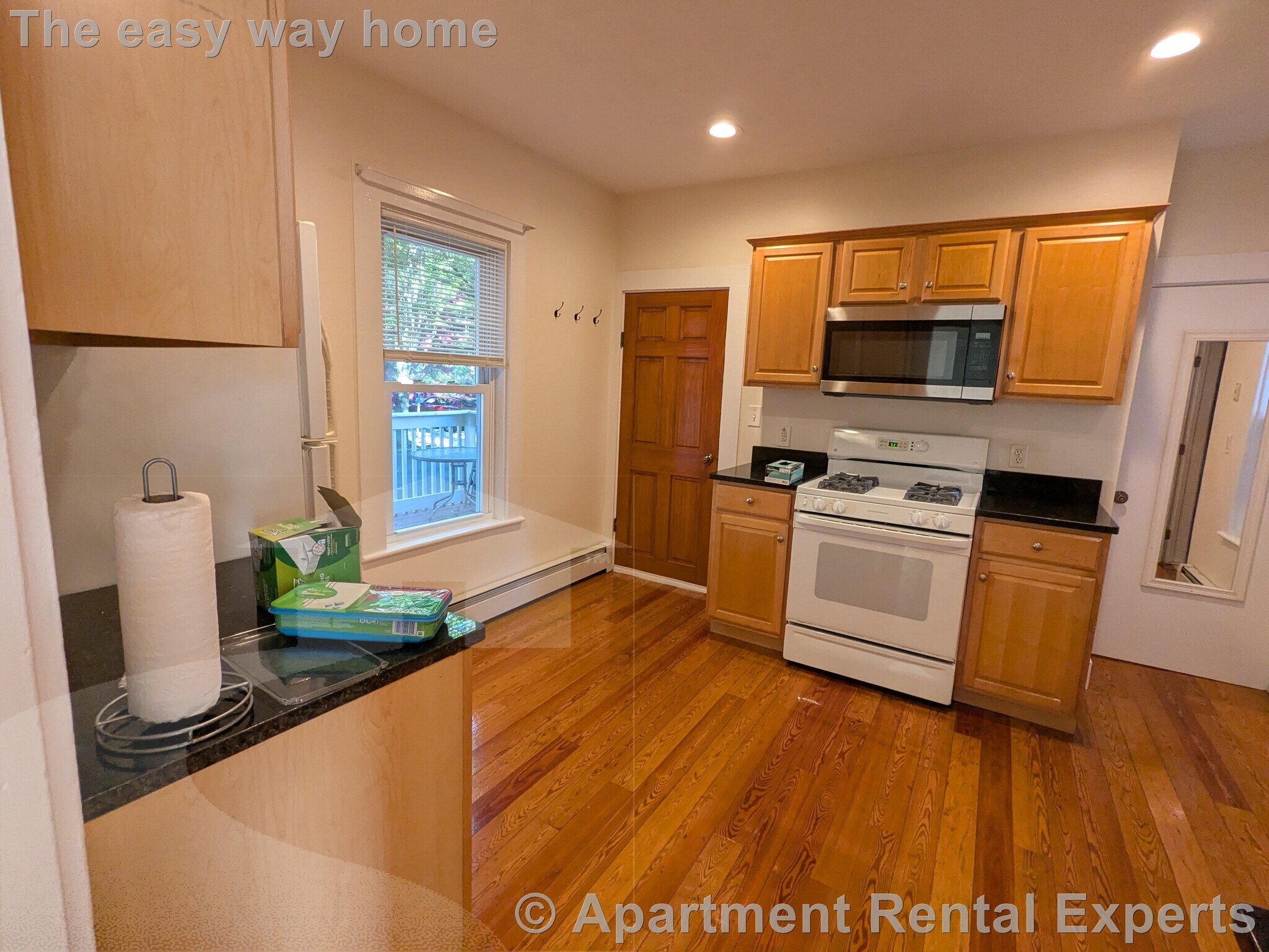 Building Photo - 40 Chester St