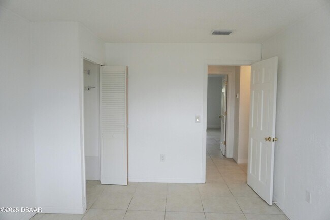 Building Photo - 1510 Ocean Shore Blvd