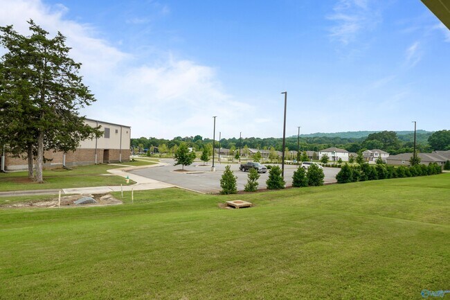 Building Photo - 6077 Thorntons Way Cir NW