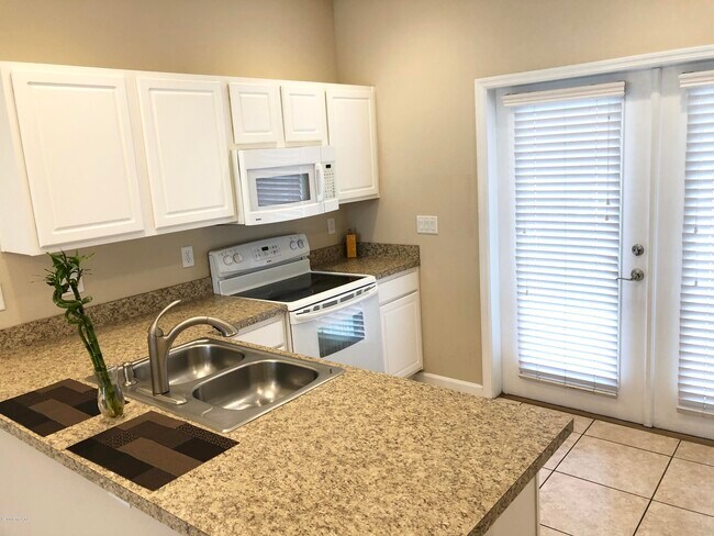 Building Photo - 486 Cabernet Pl