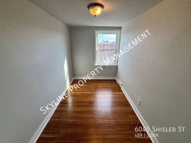 Building Photo - Newly Renovated 4 Bedroom Home For Rent in...