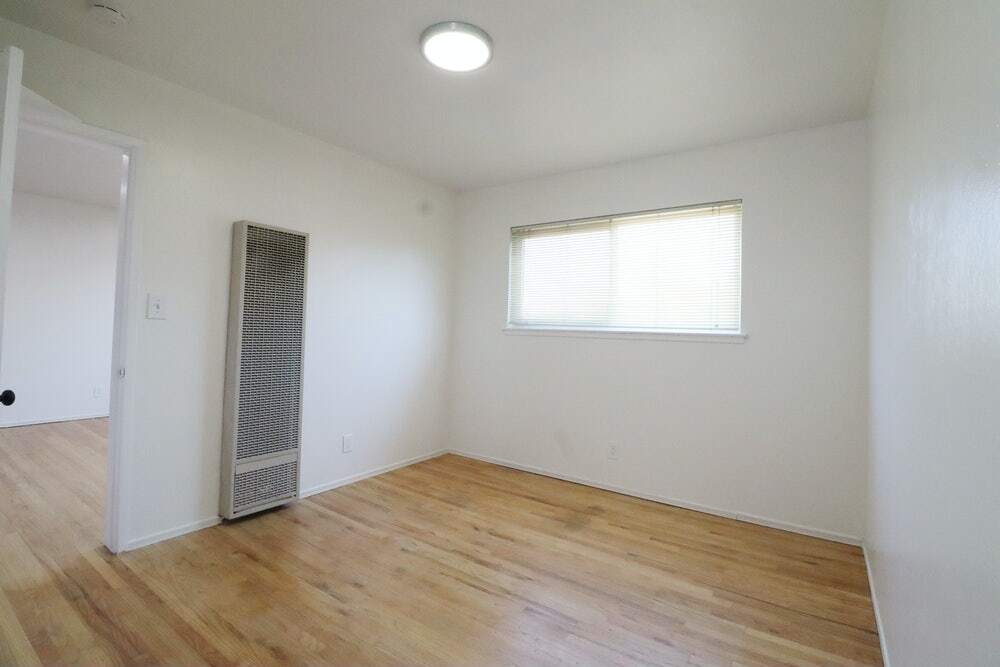 Bedroom - 375 Delmas Ave