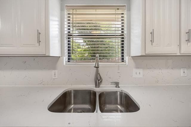 Building Photo - 1306 Timber Ridge Dr