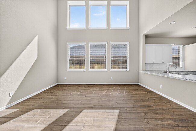Building Photo - 29627 Mahogany View Ln