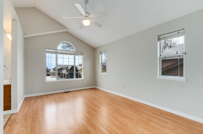 Building Photo - 1458 Sunnyside St