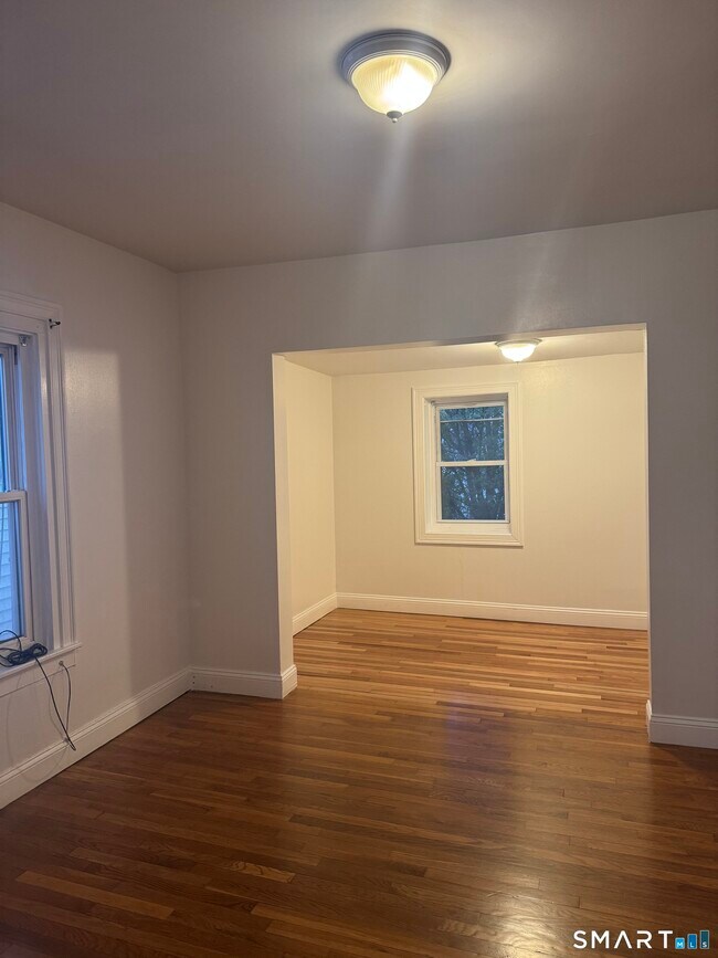 Building Photo - 1248 Pembroke St