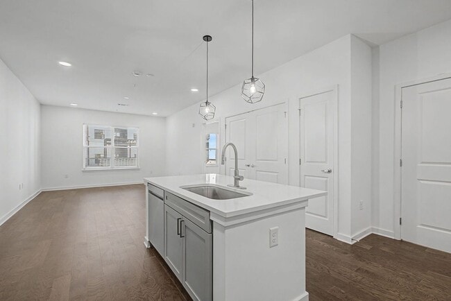 Building Photo - Modern Living in The Nations