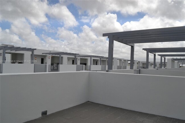 Building Photo - 9117 NW 33rd St